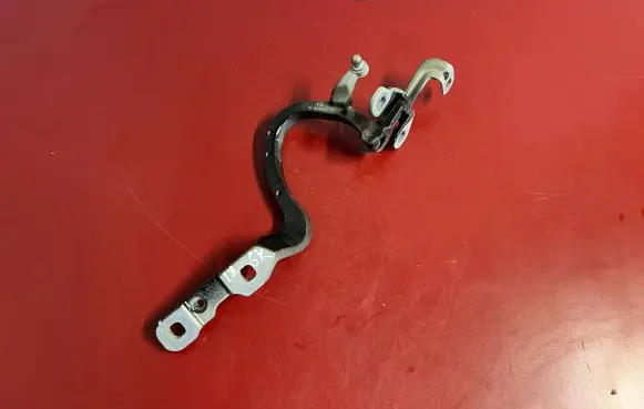 BMW iX Tailgate/trunk/boot hinge 9630147