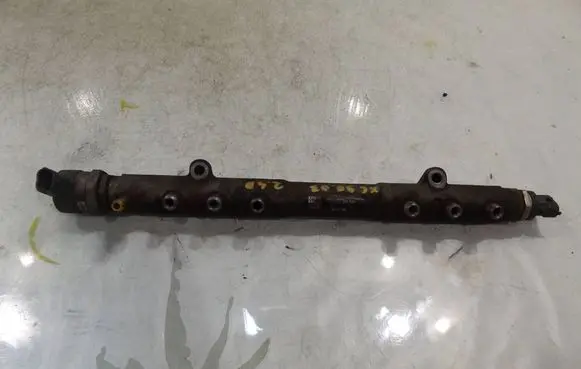 Volvo XC90 Fuel main line pipe 0445215023