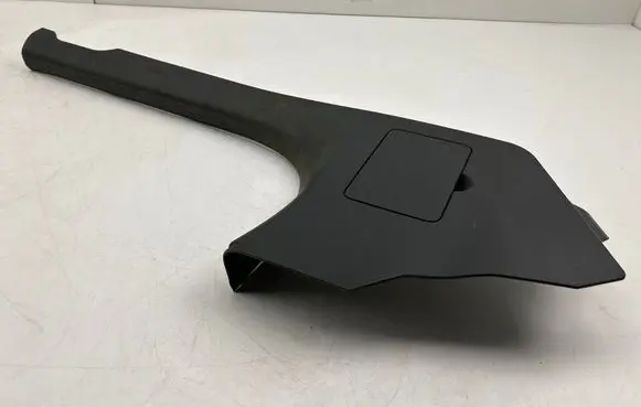 Mercedes-Benz C W206 Front sill trim cover A2066802200 15670949 W55220