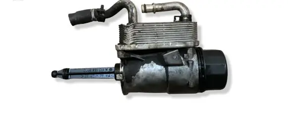 Mercedes-Benz CLS C219 Engine oil radiator A1121800311 A1121880401
