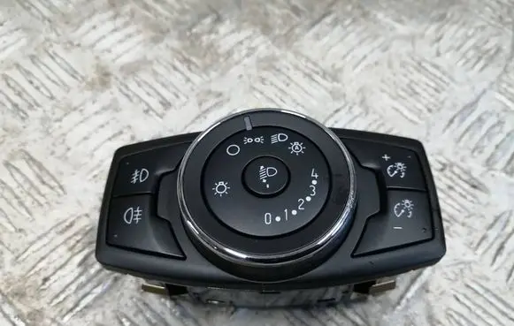 Ford Focus Light switch 10097646 BM5T13A024CD
