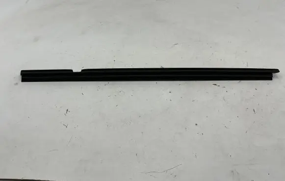 Mercedes-Benz A W176 Rubber seal rear door window/glass A1767351400