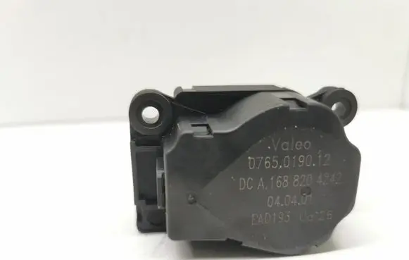 Mercedes-Benz A W168 A/C air flow flap actuator/motor A1688204242