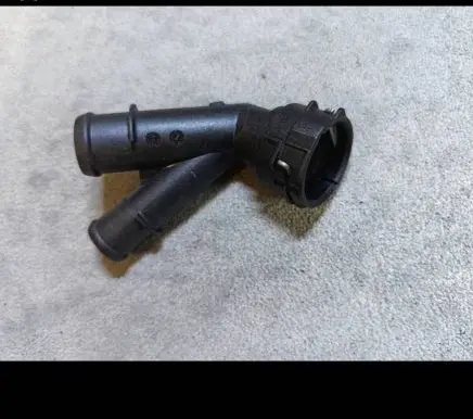 Volkswagen Golf Cross Engine coolant pipe/hose 5Q0122291DA