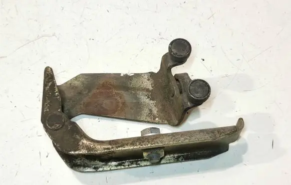 Mercedes-Benz Vito Viano W638 Sliding door middle roller runner A6387600847