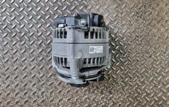 BMW 2 F44 Generator/alternator 8627125