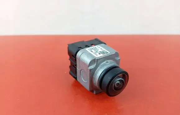 Volkswagen Golf VIII Front bumper camera 5WA980546C