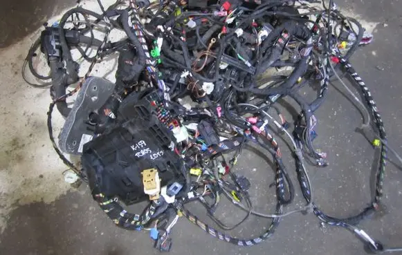 Volkswagen T-Cross Wiring harness U4624