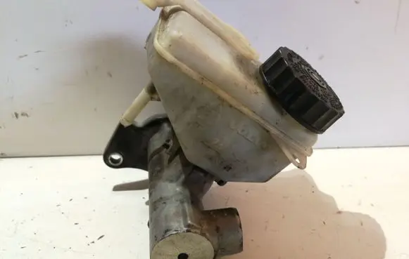 Volvo V70 Master brake cylinder 9485183 9157933