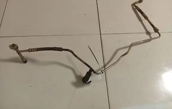 Ford Focus C-MAX Air conditioning (A/C) pipe/hose 