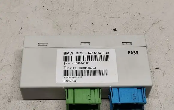 BMW X5 E70 Air suspension control unit module (rear) 6785383 37156785383