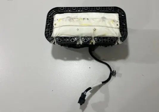 Passenger airbag