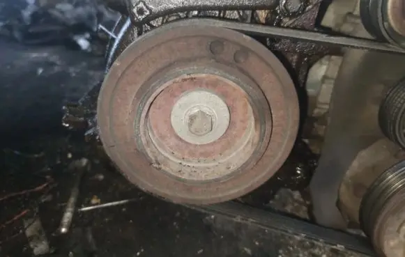 Crankshaft pulley