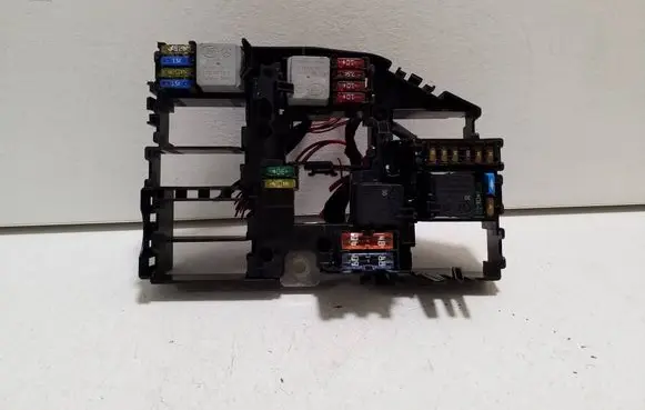 Mercedes-Benz GLB X247 Fuse module A1779069601