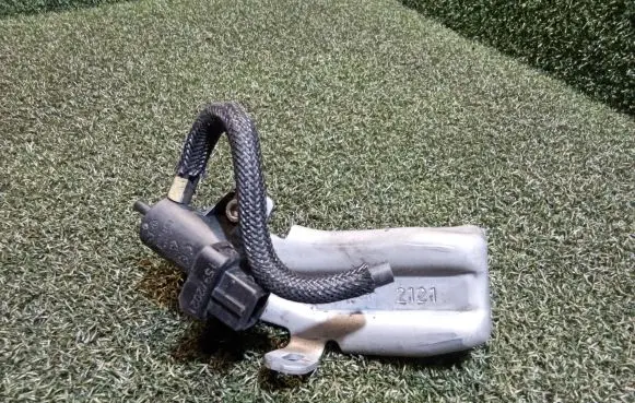 Renault Master III Turbo solenoid valve 37260R