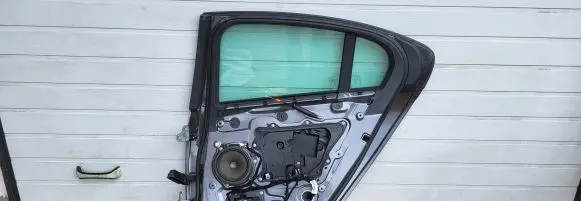 Jaguar XE Rear door