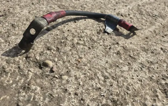 BMW 5 E39 Positive cable (battery) 2247666 3SZ81CH0W09 F0265L6