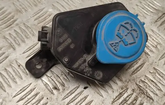BMW X3 G01 Lamp washer fluid tank 51317399028