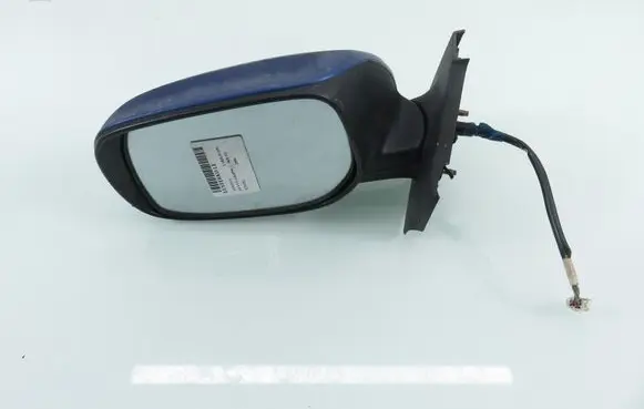 Toyota Yaris Front door electric wing mirror 