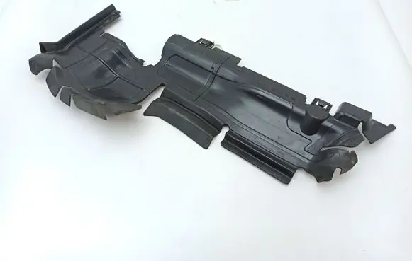 Audi A4 S4 B9 8W Intercooler air guide/duct channel 8W0121264