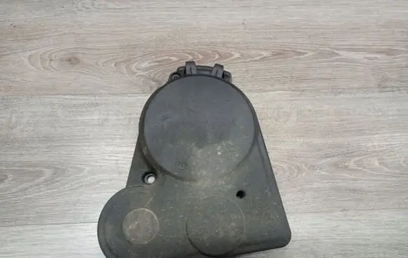 Volvo V70 Timing belt guard (cover) 30757214