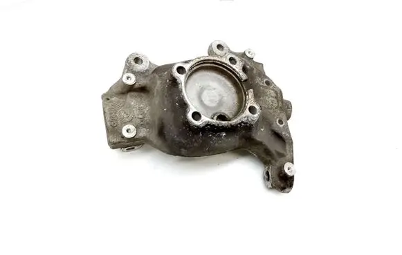 BMW 7 E65 E66 Front wheel hub 6753461