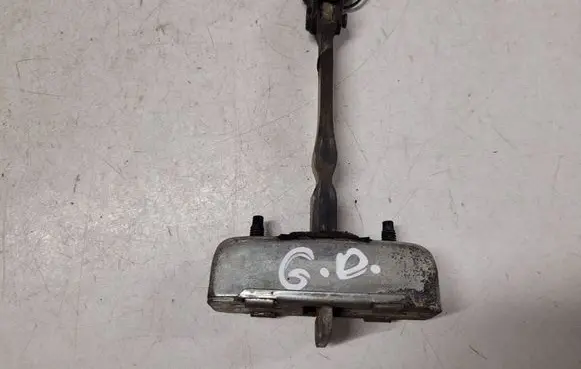 Toyota Auris 150 Rear door check strap stopper