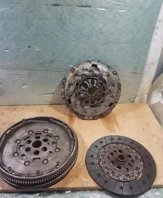 Volkswagen Transporter - Caravelle T5 Clutch set kit