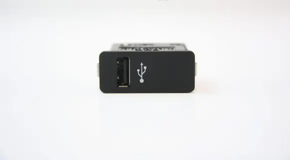 BMW 2 F45 USB socket connector 84106820397 6820397