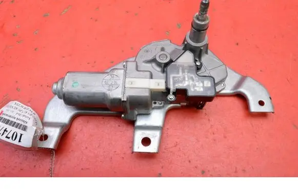 Suzuki SX4 Rear window wiper motor 