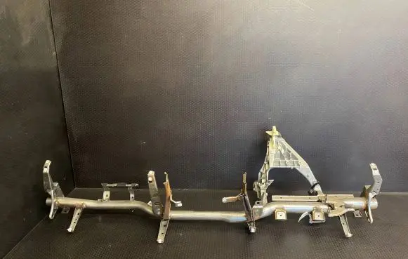 BMW 5 F10 F11 Dashboard cross member/frame bar R911218120J