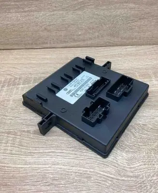 Audi A6 S6 C6 4F Comfort/convenience module 4F0907279 4F0910279D