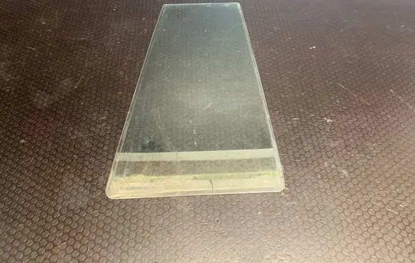 Hyundai Terracan Rear vent window glass DOT748M352AS2 43R000382