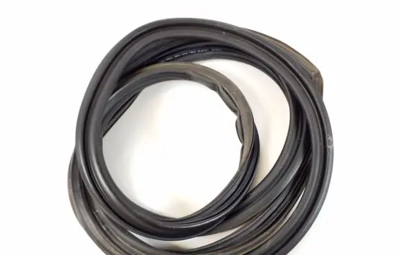 Honda CR-V Trunk rubber seal (body) 
