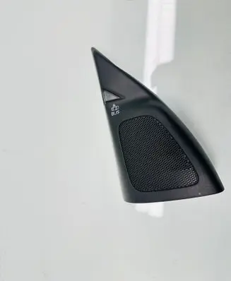 Volvo V60 Front door high frequency speaker 8635795