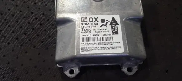 Opel Zafira B Airbag control unit/module 13246046 327963935
