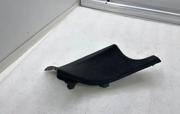 Tesla Model Y (C) pillar trim 161637101C C4122270000062