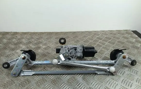 Nissan X-Trail T33 Front wiper linkage and motor 288006RR0A