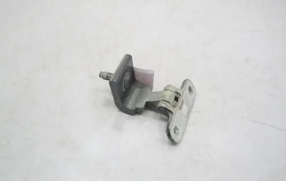 Volkswagen PASSAT B8 Tailgate/trunk/boot hinge 8V3827299A