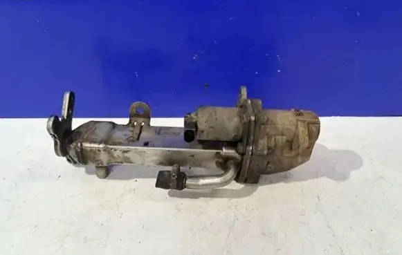 Volvo XC90 EGR valve cooler 30637142