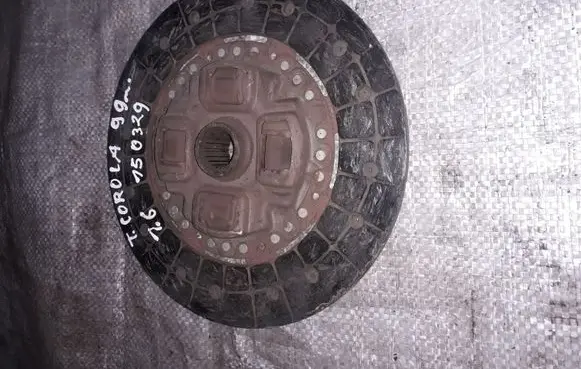 Toyota Corolla E110 Clutch pressure plate 