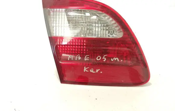 Mercedes-Benz E W211 Tailgate rear/tail lights A2118201364