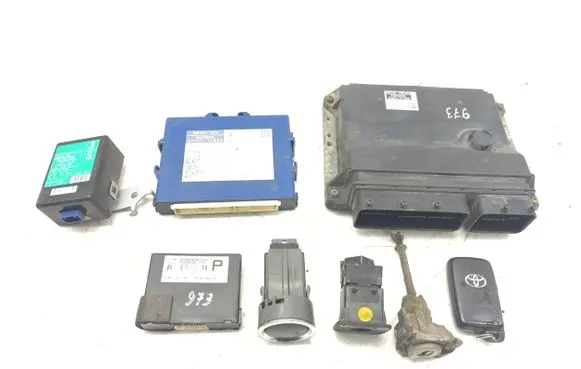 Engine ECU kit and lock set