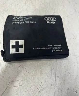 Audi A8 S8 D4 4H First aid kit 4H0860282B