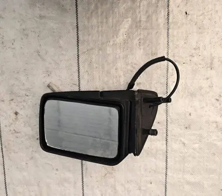 Nissan Terrano Front door electric wing mirror E130188397