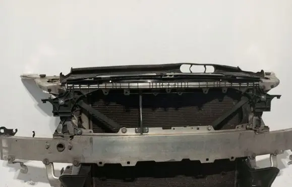 BMW 2 Active Tourer U06 Radiator support slam panel