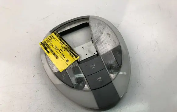 Mercedes-Benz E W211 Front seat light A2118206601