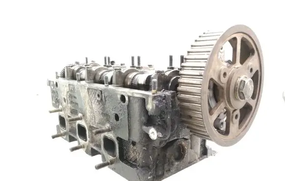 Volkswagen PASSAT B5.5 Engine head 059E