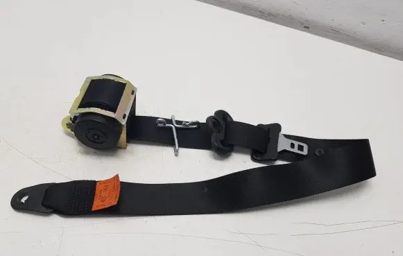 Ford Focus C-MAX Front seatbelt 3M51R61294AC