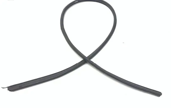 Mercedes-Benz E A207 Engine compartment rubber